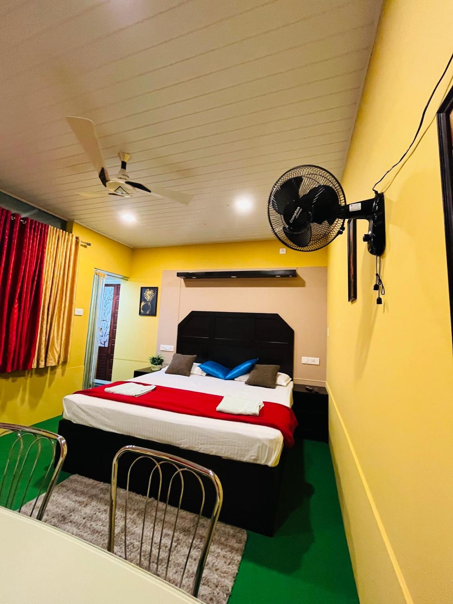 Fab Valley Homestay Муннар Экстерьер фото